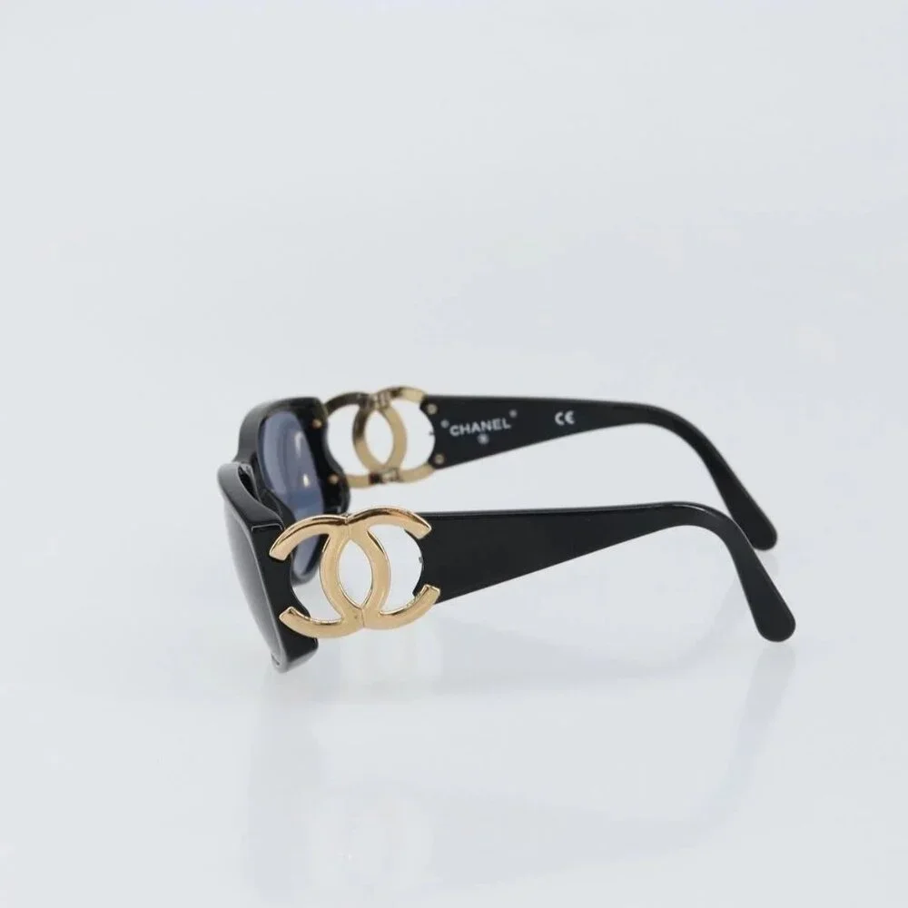 CHANEL Sunglasses plastic Black CC Auth SW1861